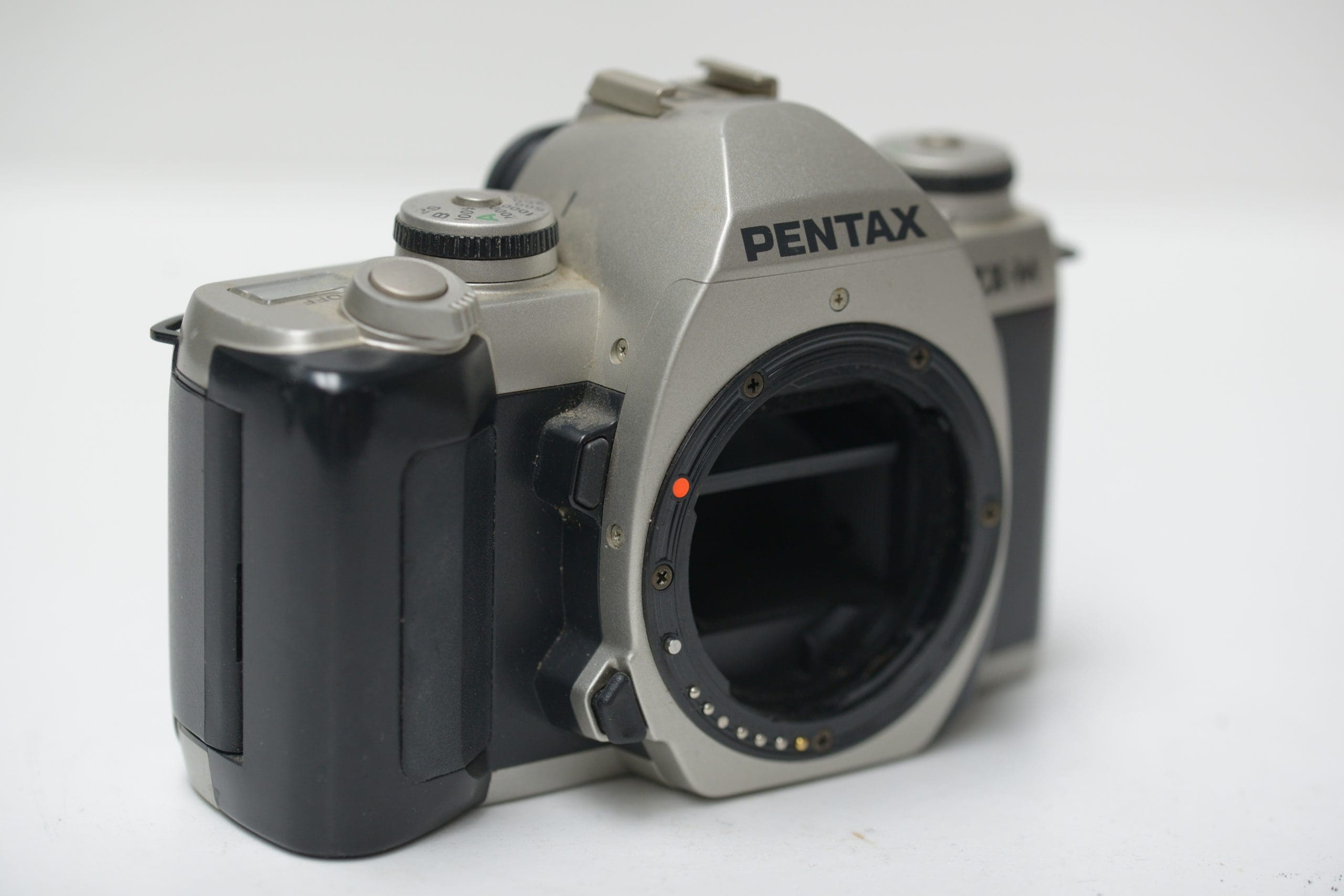 Pentax ZX-M 35mm SLR (Camera Body) (Parts or Repair)