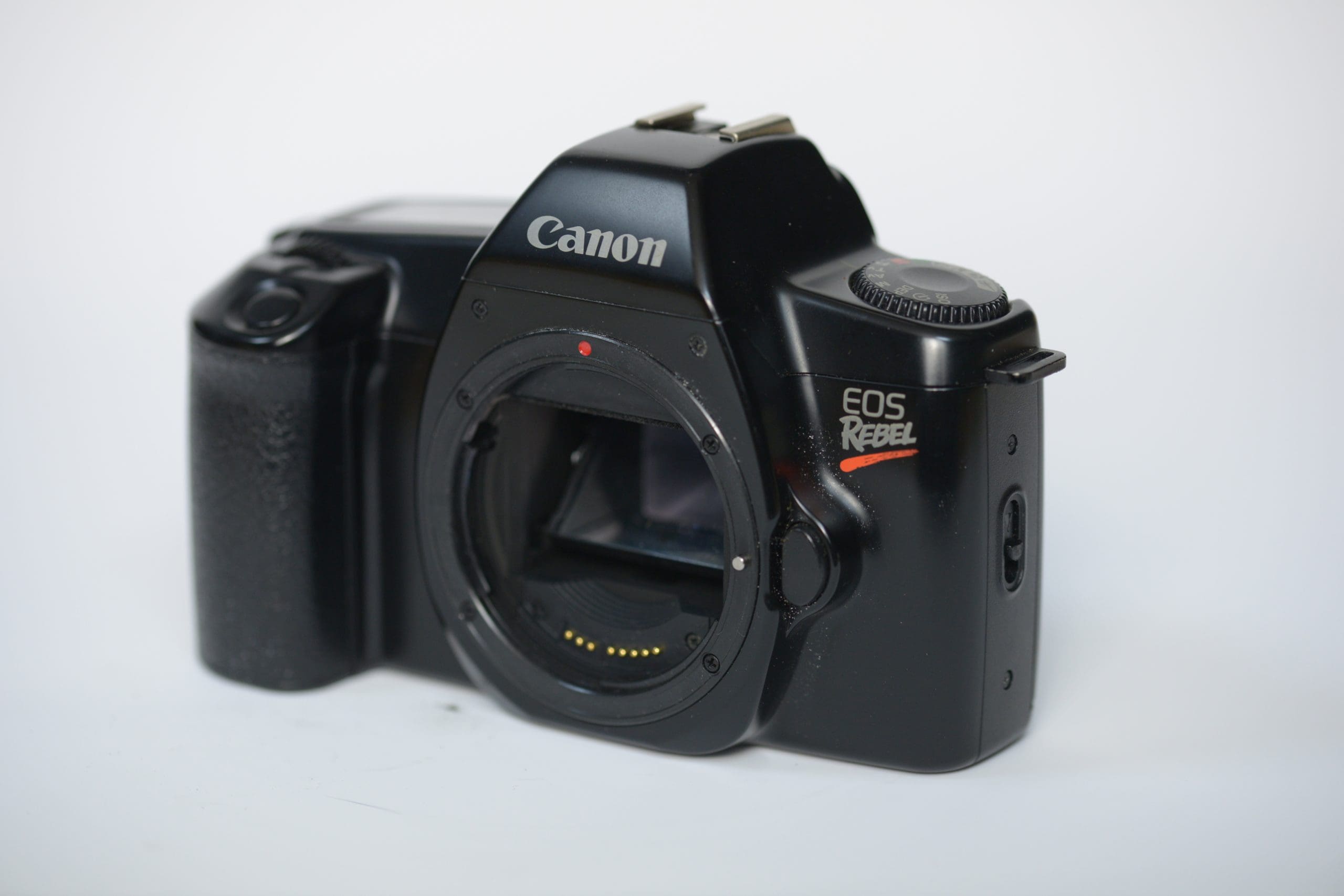 Canon EOS 1000 (Rebel) 35mm film camera purchases kit