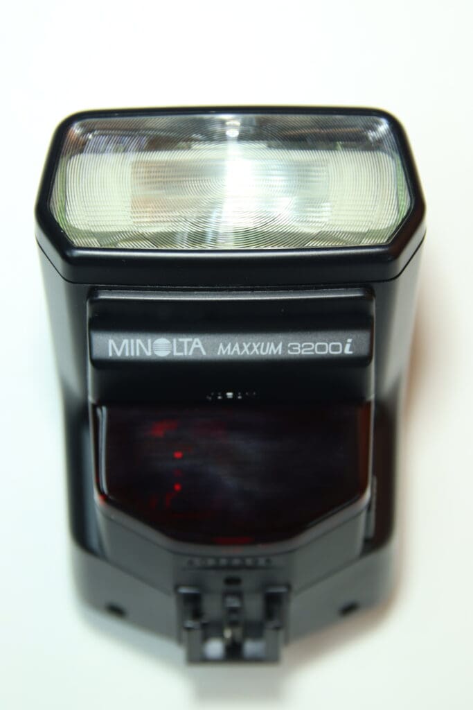 minolta maxxum 3200i flash